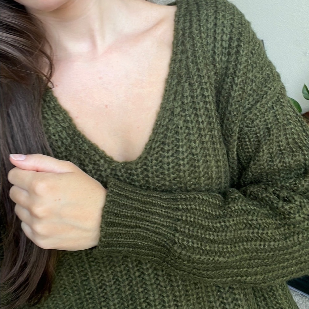 Sweater - Picture 2 of 3